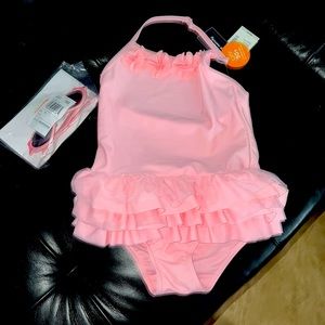 Beautiful girls new pink bathing suit. Inc pink heart sunglasses. Size 7.